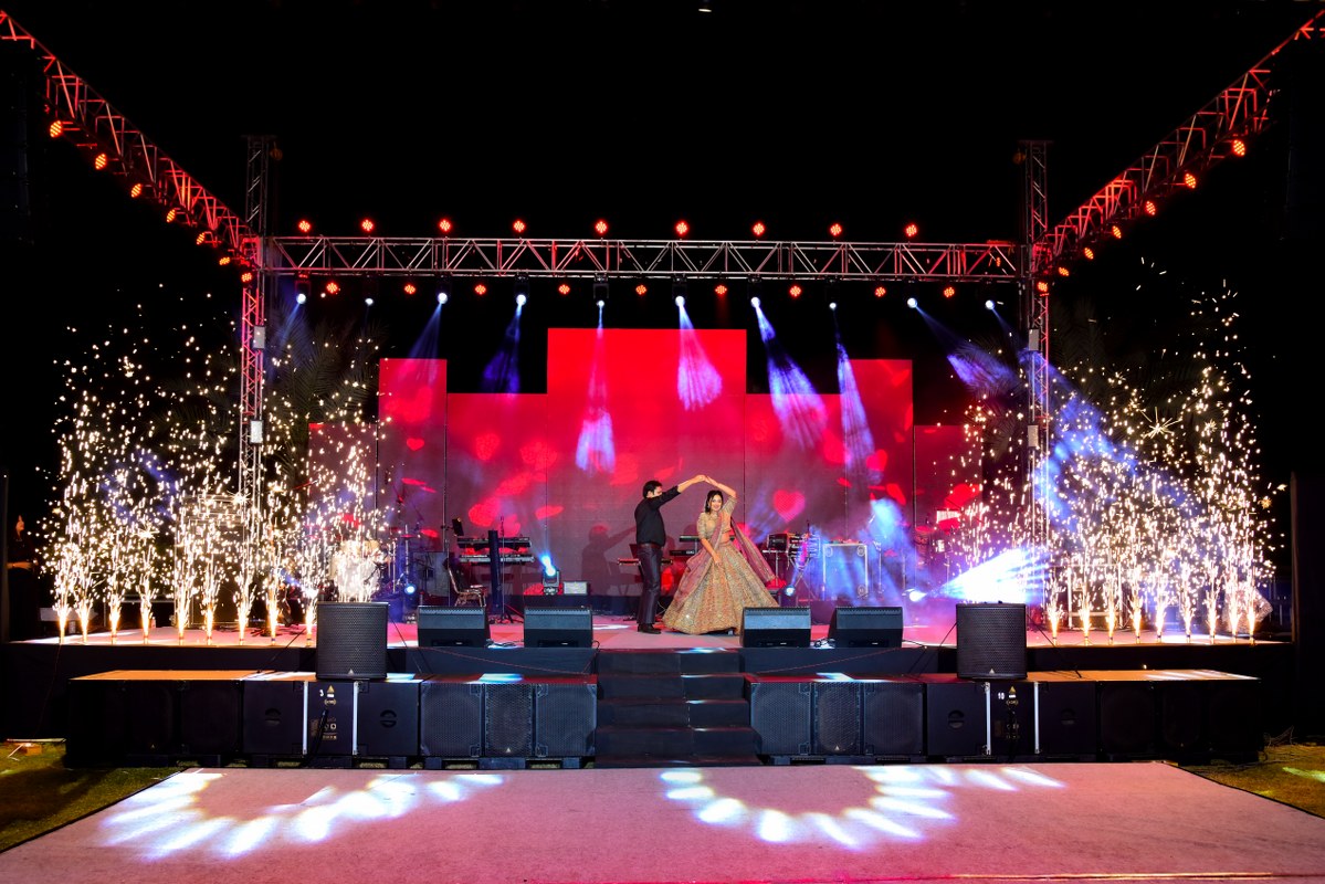 Pre- Wedding-Photographer-in-Ahmedabad-Work38